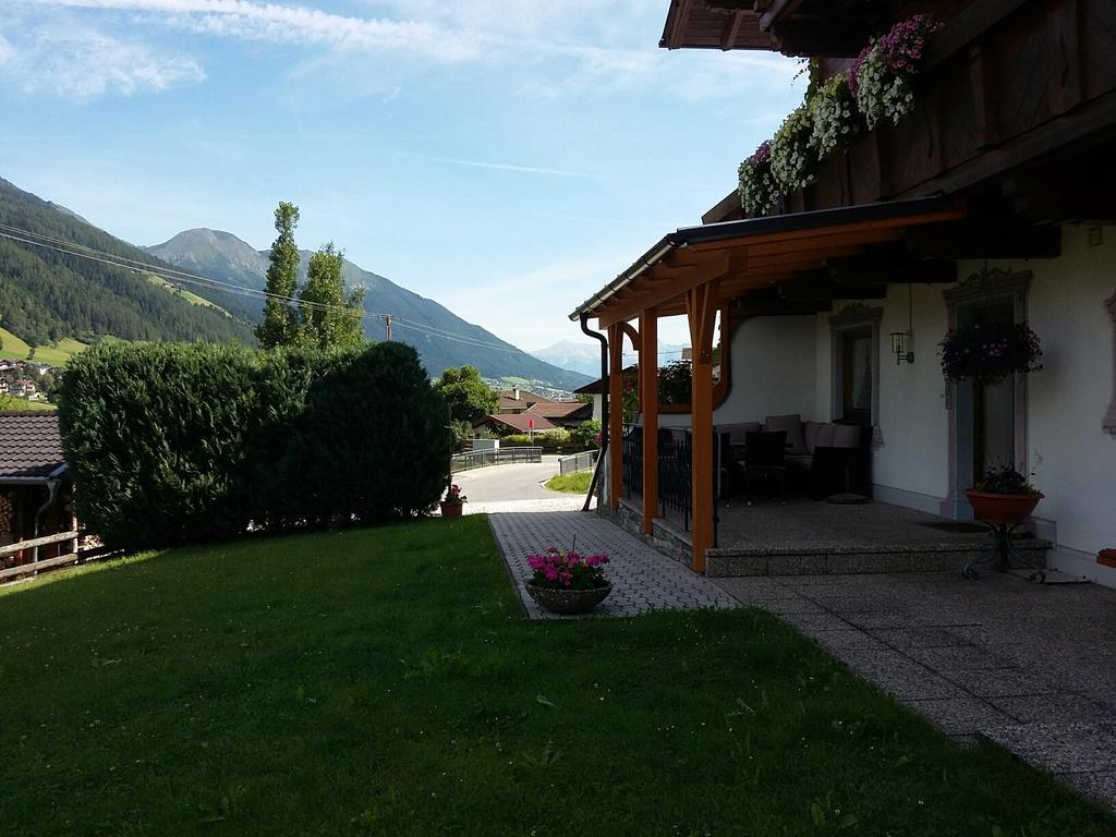 Haus Pinnistor Neustift im Stubaital Exterior photo