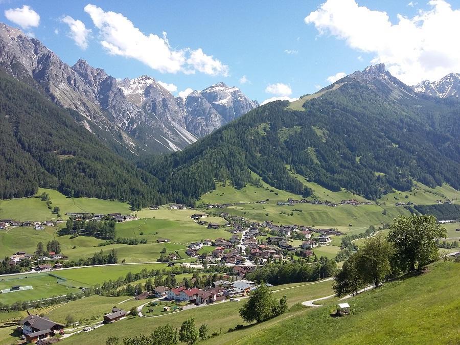 Haus Pinnistor Neustift im Stubaital Exterior photo